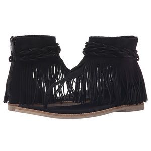 Coconuts by Matisse fringe sandals